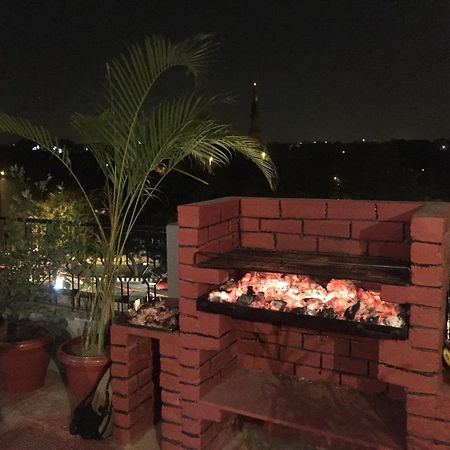 ניו דלהי Mykonos Guest House And Spa מראה חיצוני תמונה